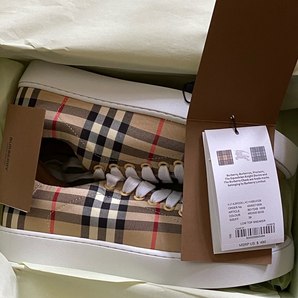 COPY - Burberry